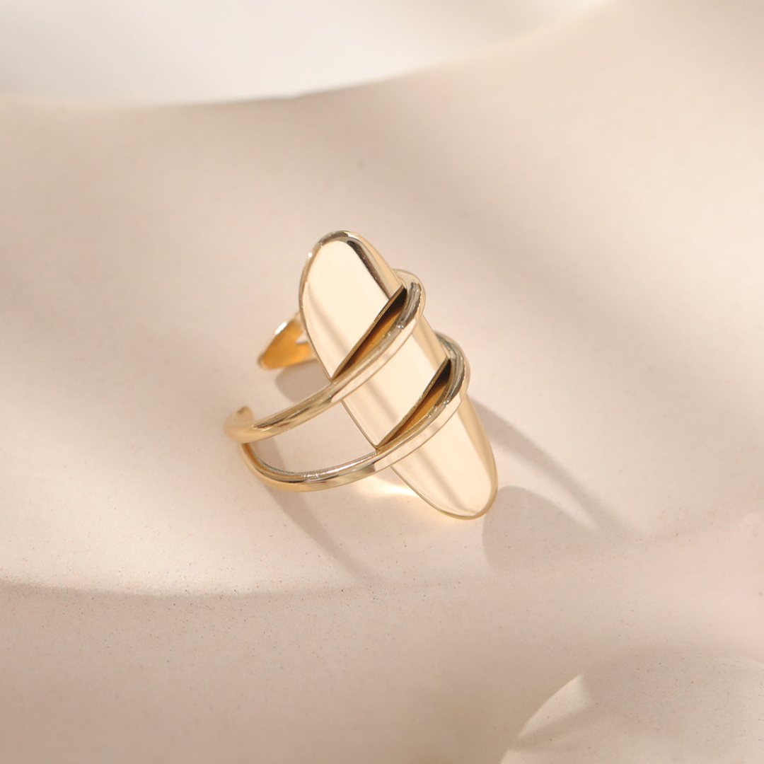 SALE Luxe Oval Shield Adjustable Ring