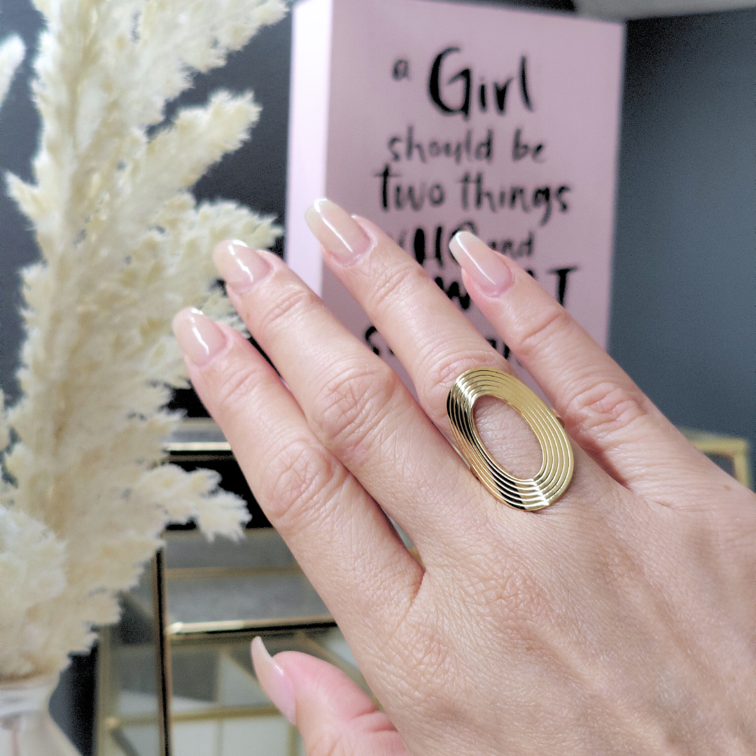 SALE Leanne Oval Adjustable Ring