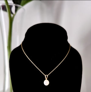 14k Solid Gold Tiny Akoya Pearl