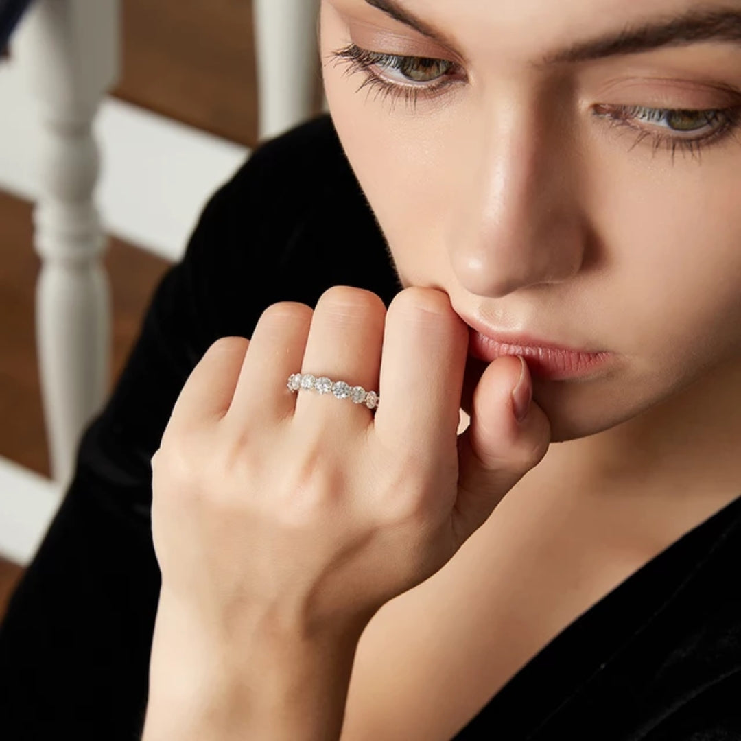 Bella 2ct. Round Moissanite Solitaire Weeding Ring